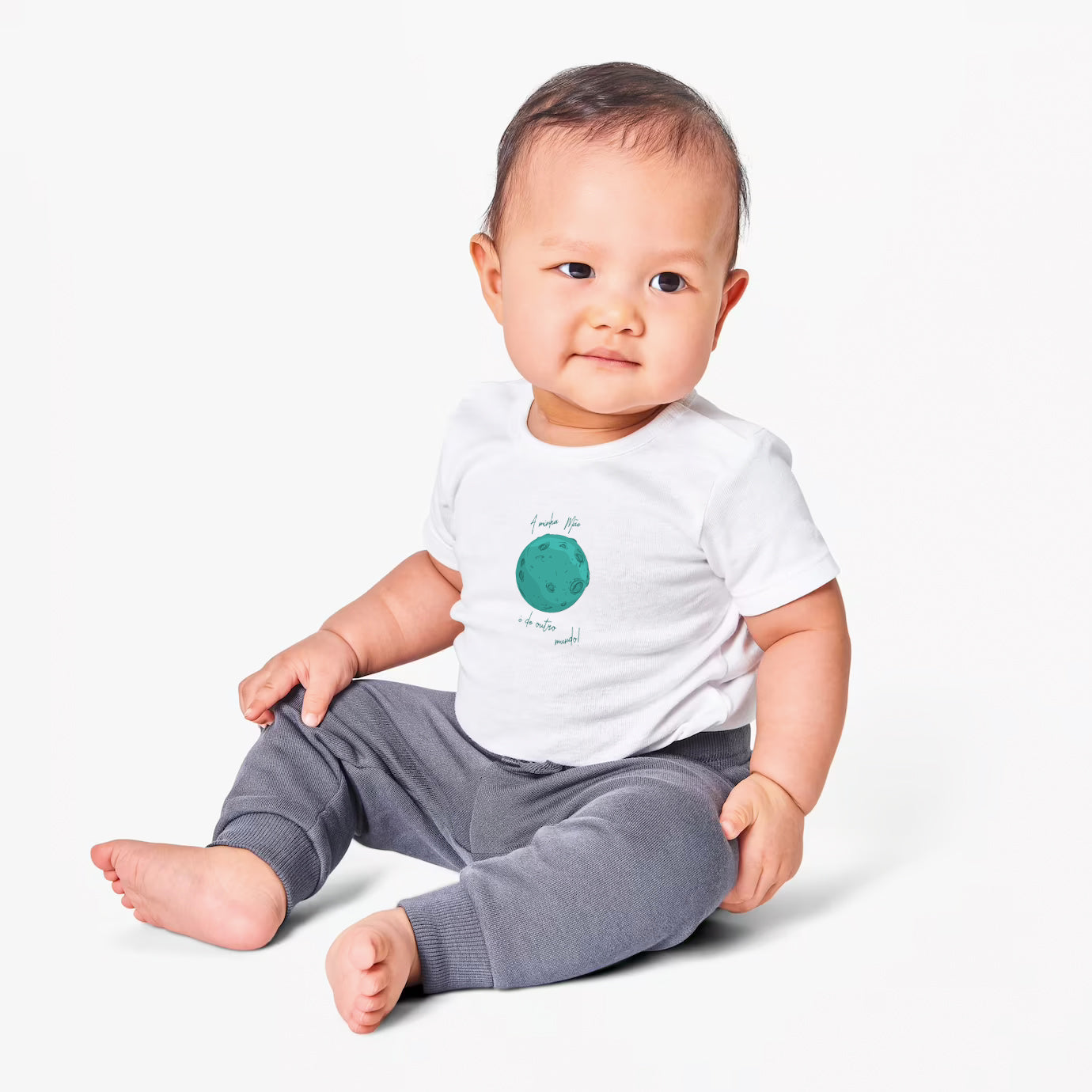 A minha mãe é de outro planeta! - T-shirt de bebé